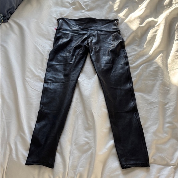 NWT Spanx Faux Leather Leggings Size L - Picture 12 of 14